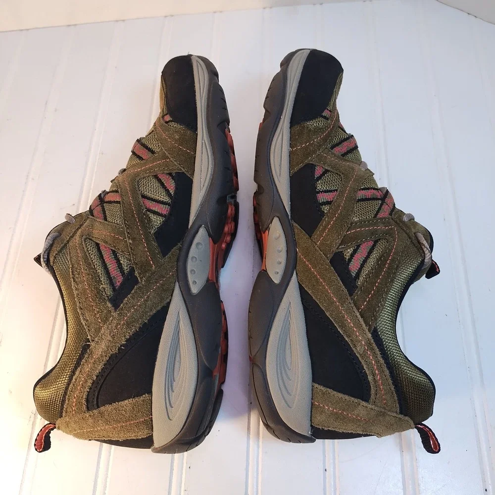 Easy Spirit SEEXPLOREMAP Womens 10M Olive Green Hiking Sneakers Gorpcore Walking